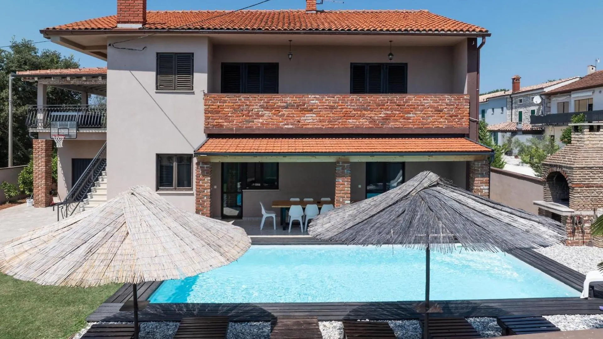 Villa Pupos Mit Privatem Pool, Whirlpool Und Sauna Barban 0*,  Croatia