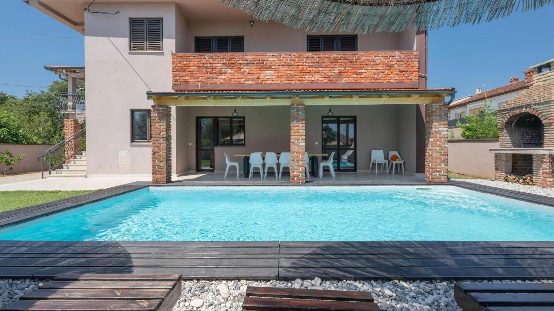 Holiday home Villa Pupos Mit Privatem Pool, Whirlpool Und Sauna Barban Croatia
